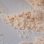 Cristales CBD España: Bienestar tópico puro para tu piel