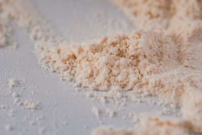 Cristales CBD España: Bienestar tópico puro para tu piel
